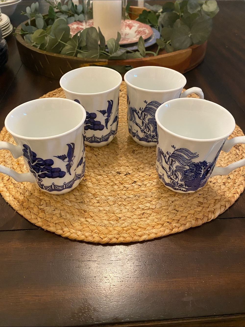 Set of 4 Royal Cuthbertson Blue Willow 8oz Mugs